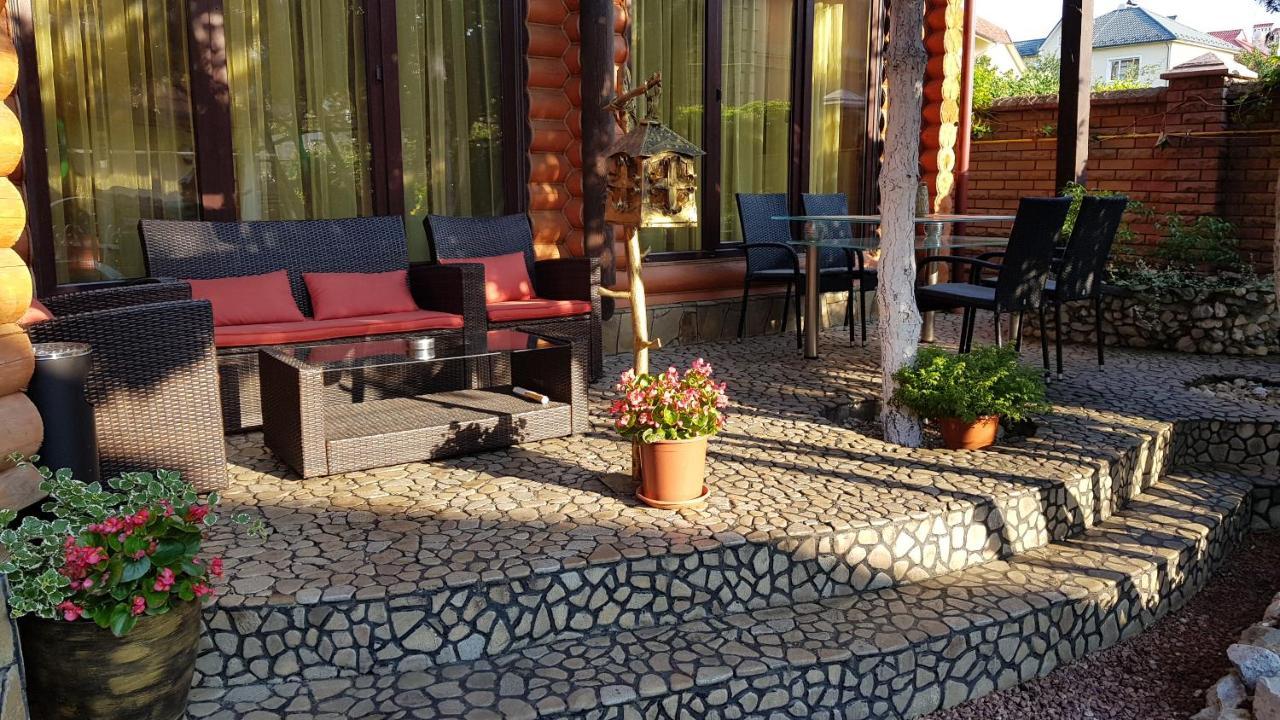 Luxury Villa With Pool And Sauna Chernivtsi Εξωτερικό φωτογραφία