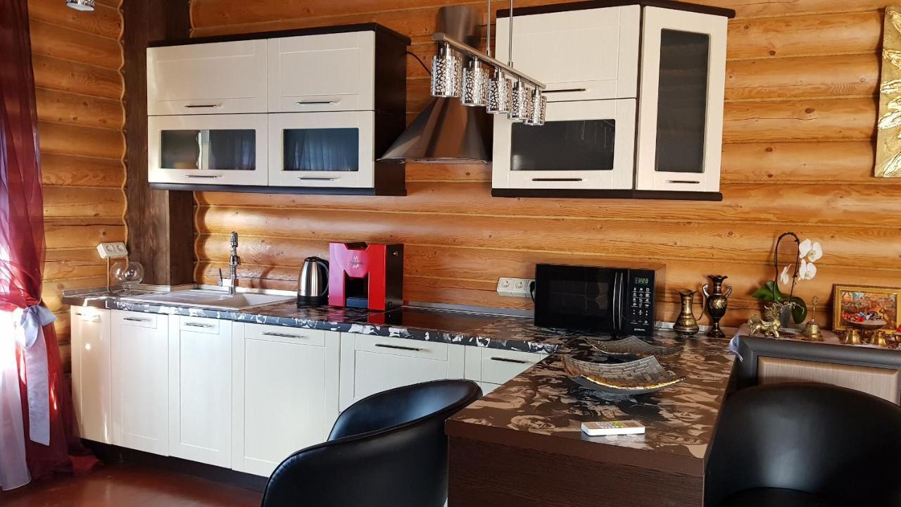 Luxury Villa With Pool And Sauna Chernivtsi Εξωτερικό φωτογραφία